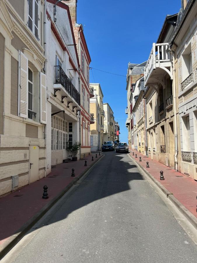 "Chez Anne A La Plage" Studio A 150 M De La Plage Trouville-sur-Mer Kültér fotó